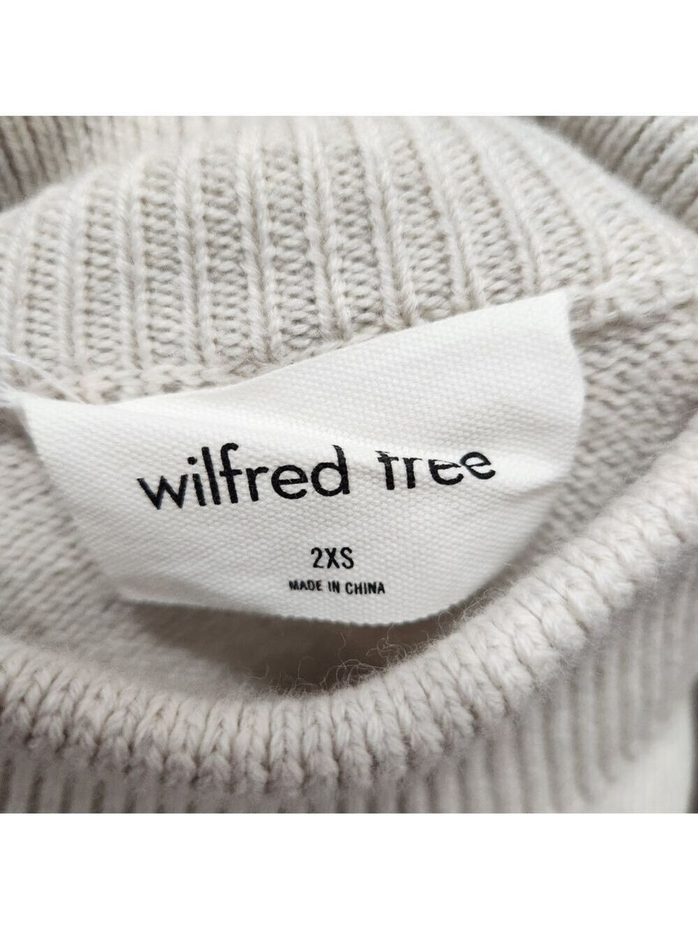 Aritzia X Wilfred Free Cream "Harper" Cropped Turtleneck Wool Sweater Size XXS - Picture 11 of 13